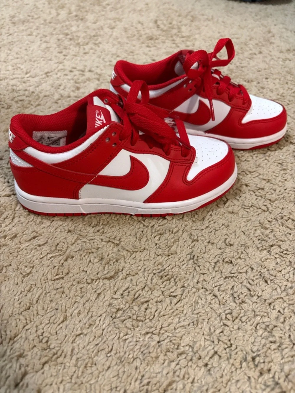 Nike Kids Low-Top Sneakers in Red and White - Picture 1 of 4